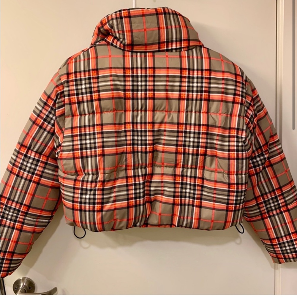 NWOT TOPSHOP PLAID PUFFER - Picture 4 of 5